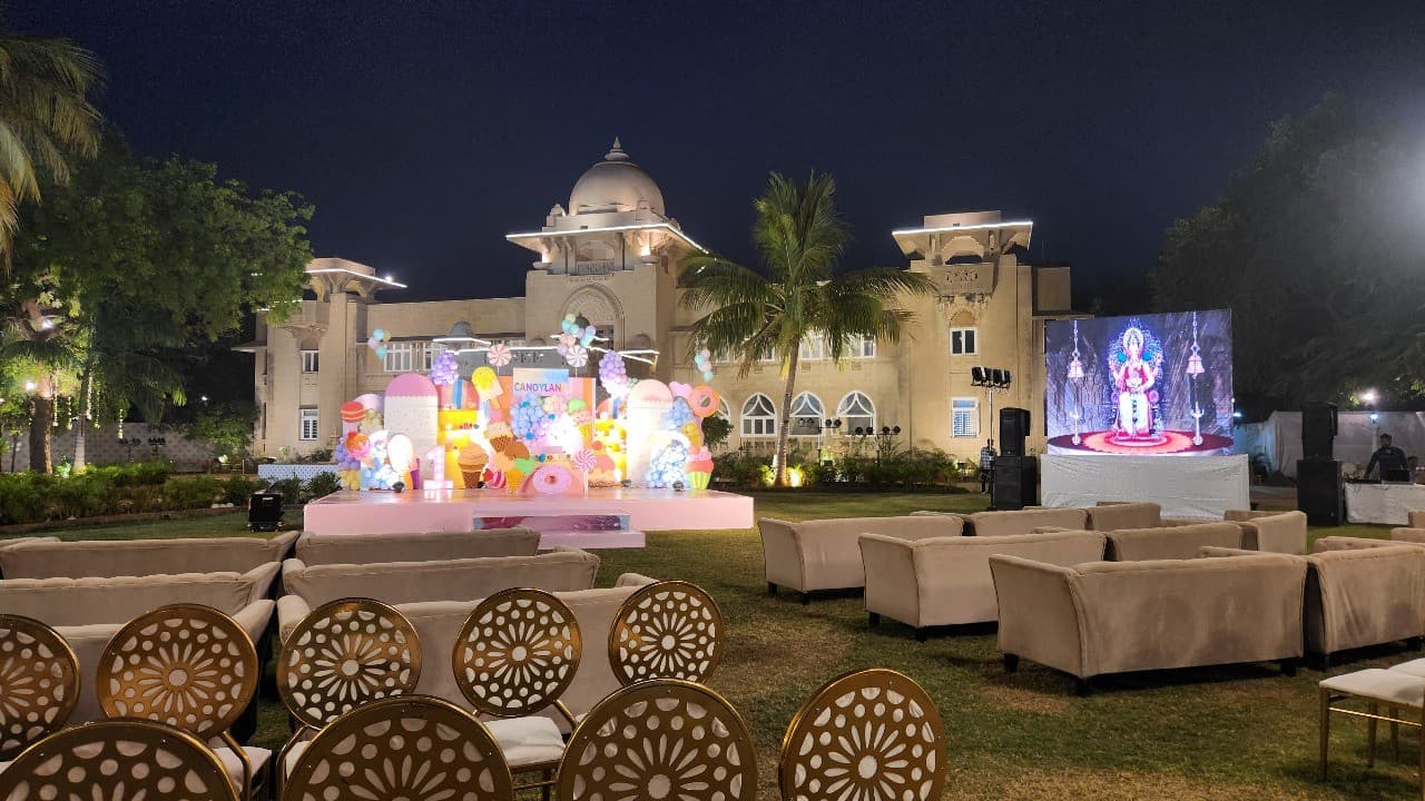 Evening sangeet stage and seating set up at Shivmahal Palace, Vadodara